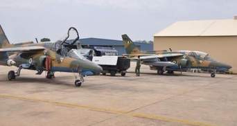 Нігерійський військовий літак "випадково атакував" табір біженців: десятки загиблих