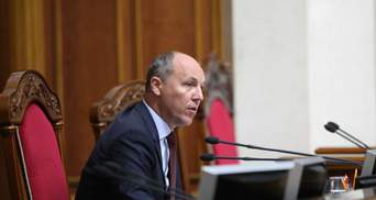 Парубій доручив Комітету розглянути зміни до Конституції стосовно курсу до ЄС та НАТО