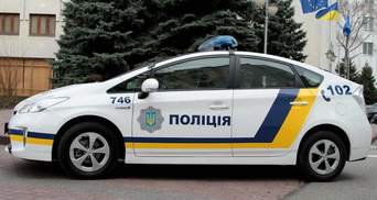 Чоловік викрав поліцейське авто під час затримання іншого правопорушника на Київщині