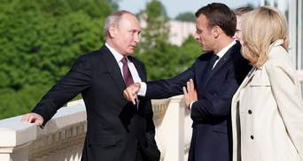 Путін переконував Макрона, що Навальний міг сам прийняти "Новачок", той вже відреагував
