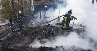 В Винницкой области горел кемпинг-отель: фото