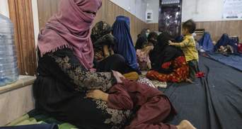 Потерял связь с женой и дочерьми: история афганца, сбежавшего в Украину из-за "Талибана"