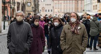 Рекордний рівень зараження COVID-19: Чехія повернула надзвичайний стан