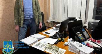 У ДВС вимагали хабар в аліментника-боржника: в Одесі затримали держслужбовця
