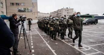 Щоб підтримати українців: японські журналісти відвідали військових у Слов'янську Щоб підтримати українців: японські журналісти відвідали військових у Слов'янську