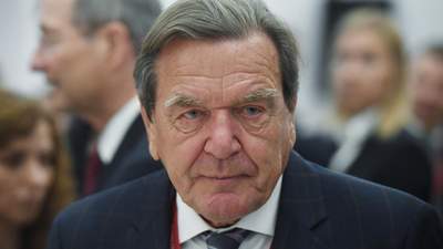 "Обрав шлях служити Путіну": в Німеччині закликали Шредера відмовитись від державних благ