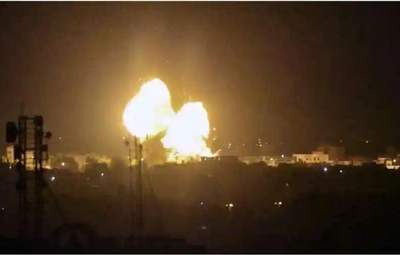Израиль снова атаковал ХАМАС в ответ на их обстрел: видео авиаударов