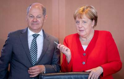 Украина должна оставаться транзитером газа, – кандидат в канцлеры Германии Шольц