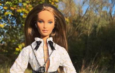 Инстаграм покоряют самые модные куклы Барби в мире, которые примеряют одежду известных брендов