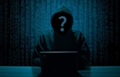Хакери, які ламали сайти держустанов, раніше атакували Бундестаг і посадовців Польщі