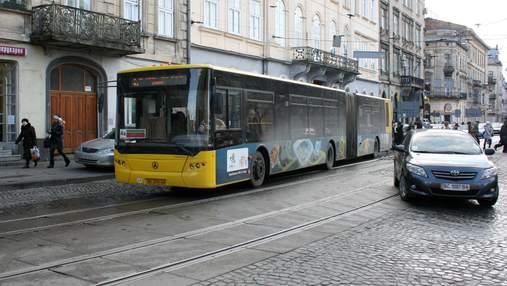 Во Львове отменили 3 автобусных маршрута на время локдауна