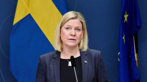 Премьер Швеции призвала Россию к деэскалации после разговора с Зеленским