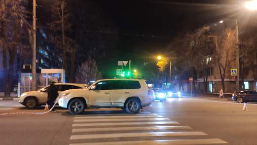 Водителя, который "под наркотиками" сбил подростков на переходе в Харькове, отпустили домой