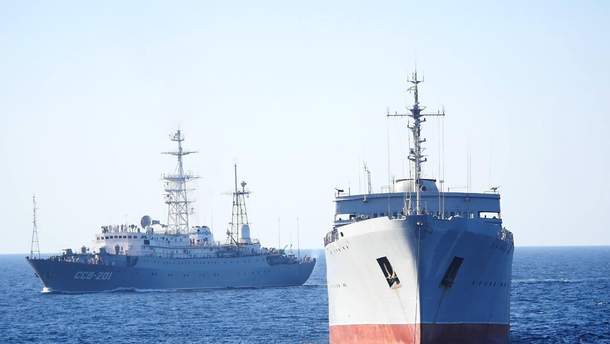 Українські військові кораблі досягнули пункту призначення