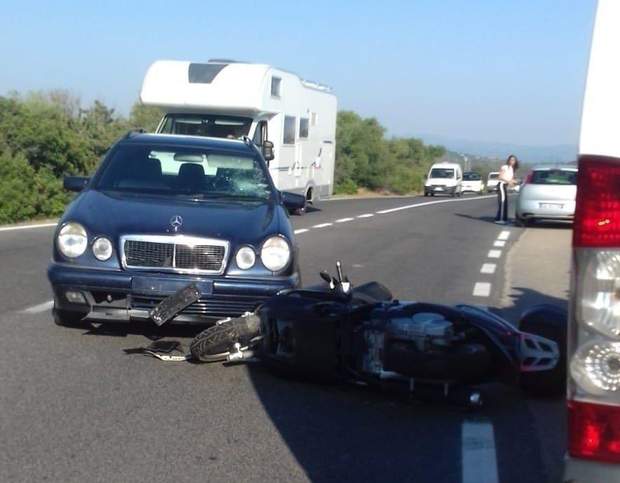  George Clooney Traffic Accident in Italy 