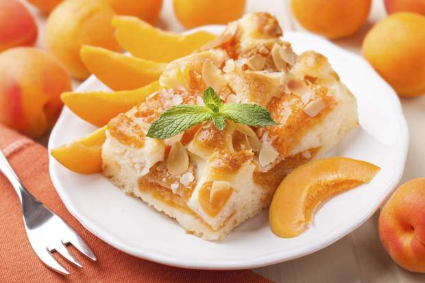 Абрикосовий пиріг: рецепти приготування пирога з абрикосів 