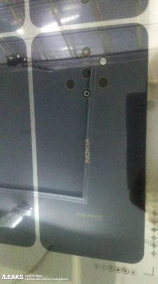 Nokia 9 