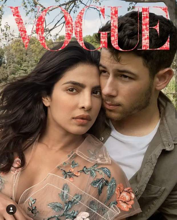  Pryranka Chopra and Nick Jonas 