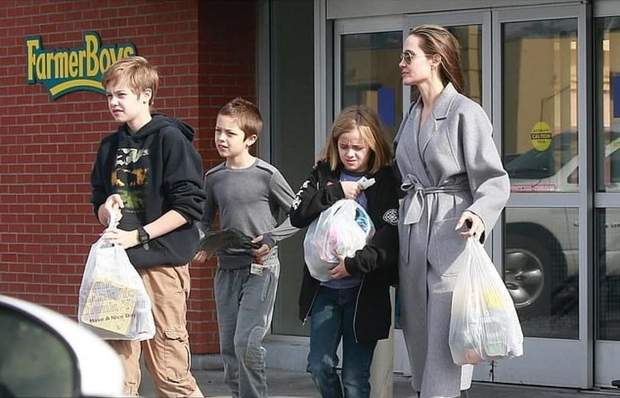  Angelina Jolie Children 