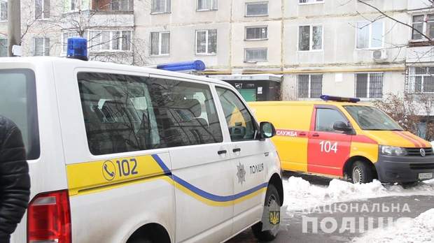 Правоохоронці знайшли тіла дівчат в орендованій квартирі Харкова Правоохоронці знайшли тіла дівчат в орендованій квартирі Харкова
