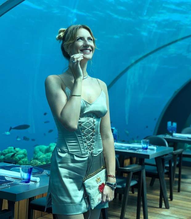  TV presenter Lesya Nikitjuk in the Maldives 