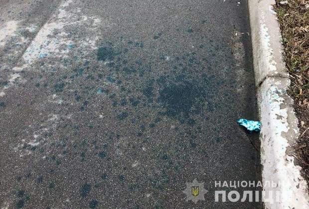 Київ напад а суддю Усатого облили зеленкою