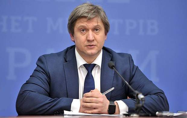 Данилюк, Зекоманда, міністр фінансів