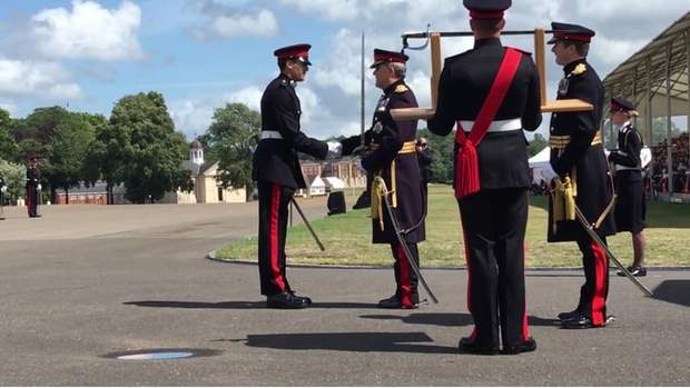 артем бараненко 