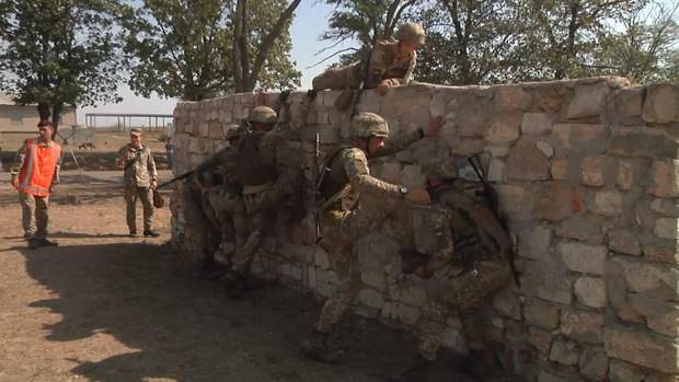 Десантники мали подолати безліч перешкод