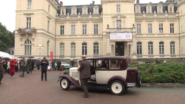 Ретроавтівка Ретроавтівка