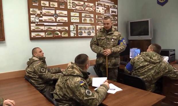 Майбутніх військових поліцейських вже почали навчати