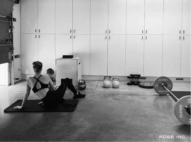 Розі Гантінгтон-Вайтлі