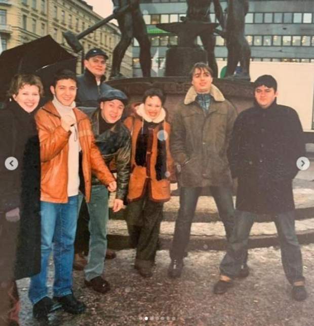 Юні Зеленський, Баканов і Тимошенко: старі фотографії відомих політиків
