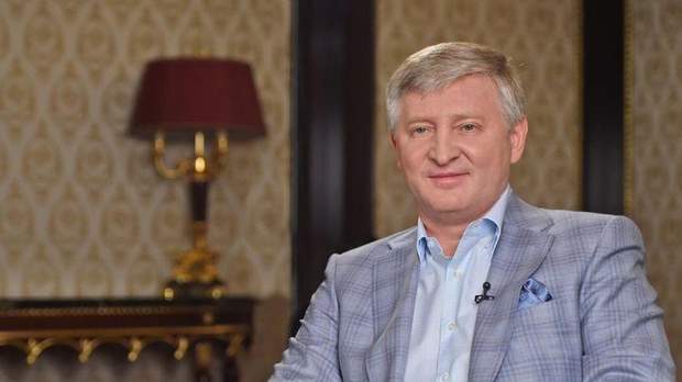 рінат ахметоа