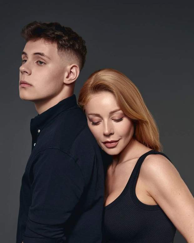 Жетілген іш киім секс порно Мамаға арналған порно комикс