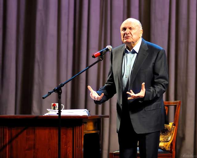 Найяскравіші цитати Михайла Жванецького