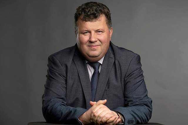 Володимир Бугров