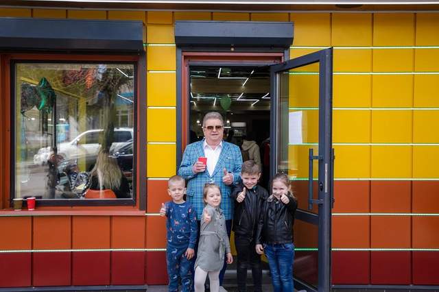 Михайло Поплавський відкрив сучасне, креативне дитяче кафе