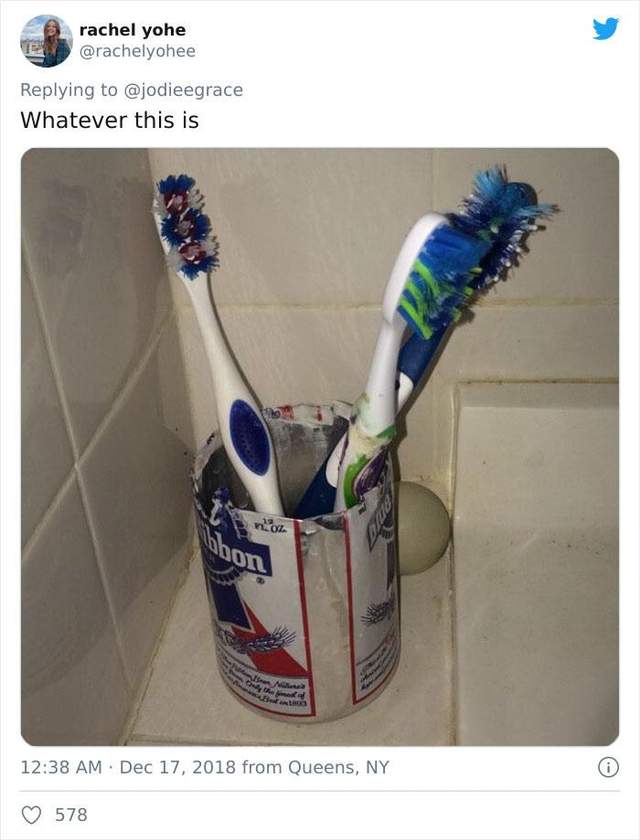 Найдивніші речі, які дівчата знаходили у ванних кімнатах хлопців