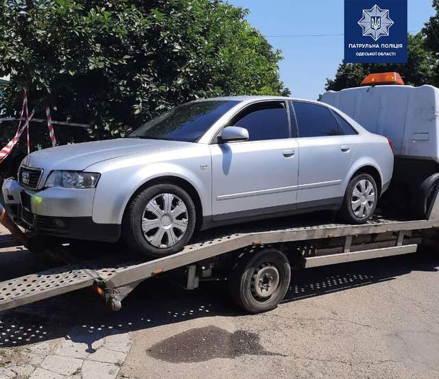 влаштували погоню Одеса патрульні Догнали Побили поліцейського