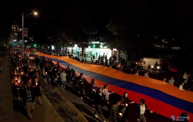 хода в єревані