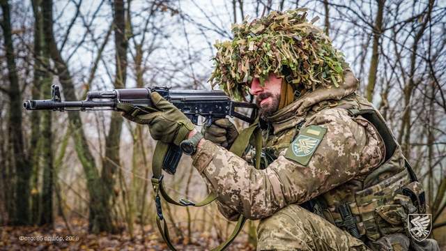 Українські десантники випадково зайшли у тил росіян і "наробили їм біди"
