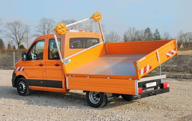 VW Crafter отримав версію самоскида з тристороннім  розвантаженням