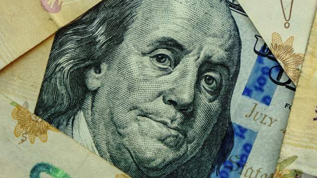 Офіційний курс валют на 27 березня: чи подорожчав долар наприкінці тижня