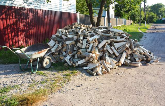 Дороге задоволення: чому за дрова 