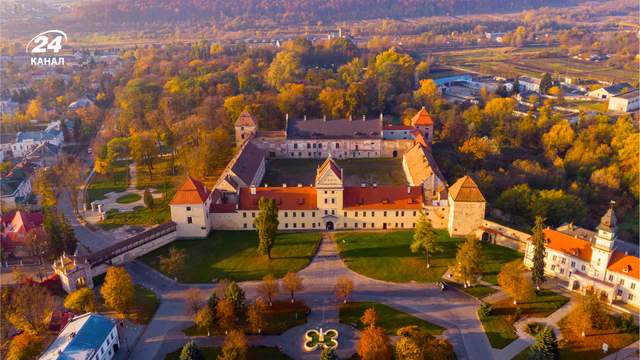 Неймовірне місто біля Львова, яке ідеально підійде для відпочинку на вихідних
