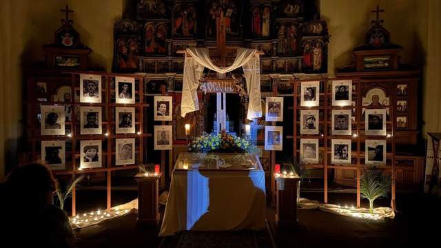 У львівському храмі встановили портрети загиблих воїнів поруч із Плащаницею