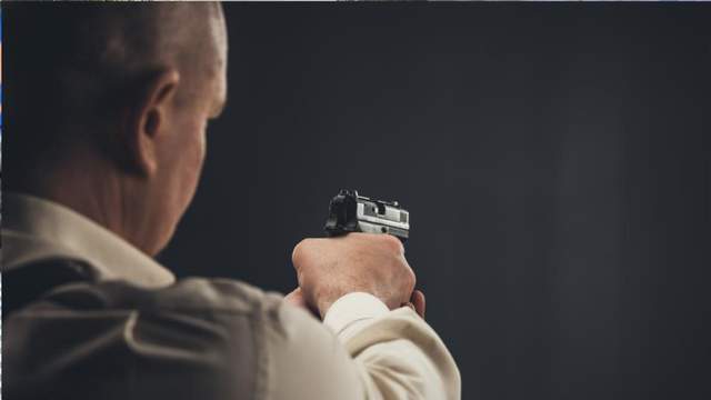 Цивільні мають мати зброю для самозахисту, &ndash; Коваленко