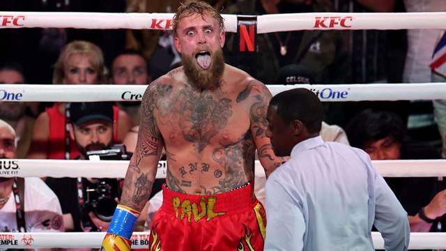 Відомий боксер відмовився від ідеї битися з Усиком після того, що з ним сталося