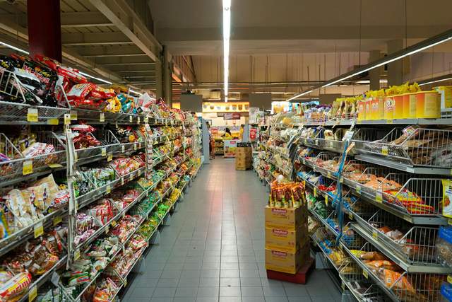 Продуктовий кошик змінюється: що буде з цінами на продукти у травні